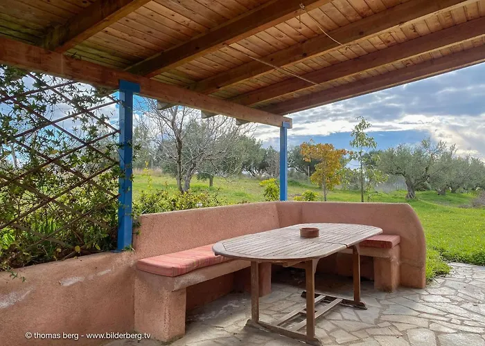 Tapia Hills Methoni (Messenia)